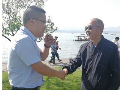 銷售總經理與北一精機董事長